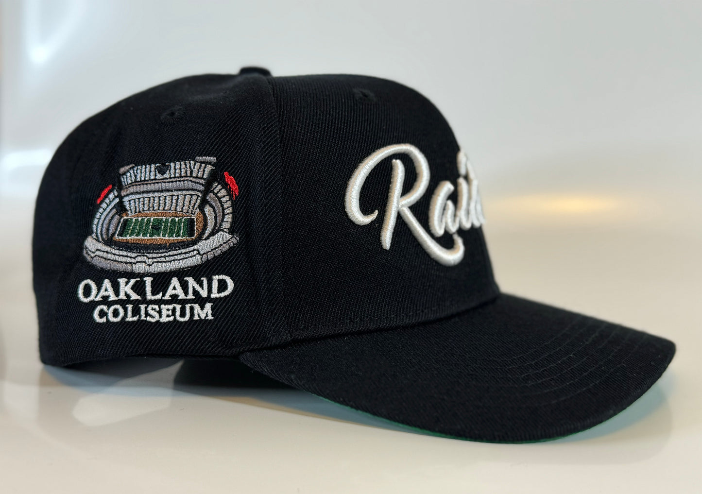 Black Oakland Raiders Snapback